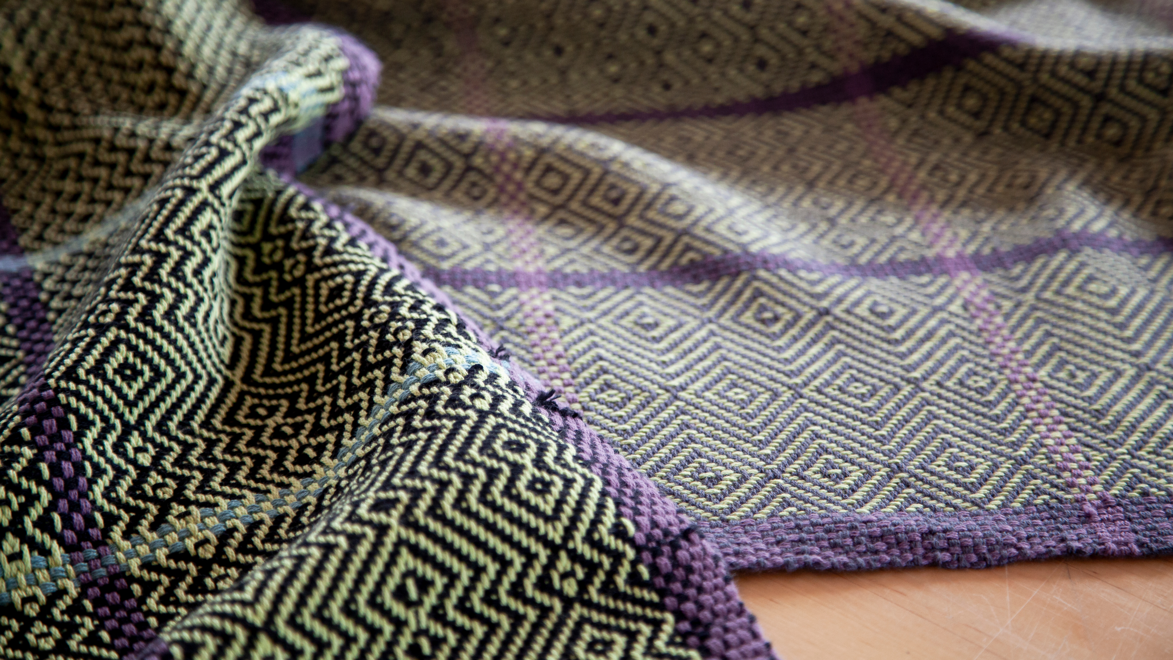 Season 4 Episode 4 - Point Twill Gamp