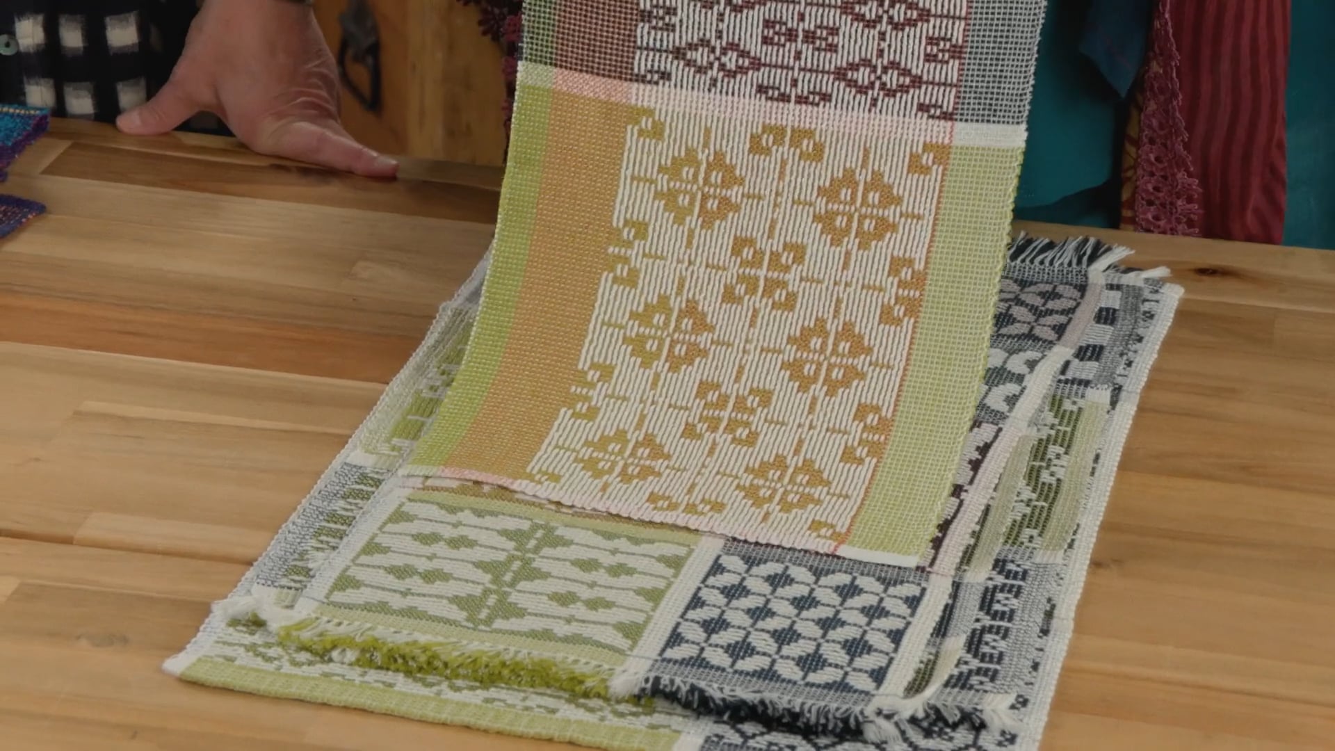 10.3.7 - Show & Tell Diversified Plain Weave, Pushing It Further