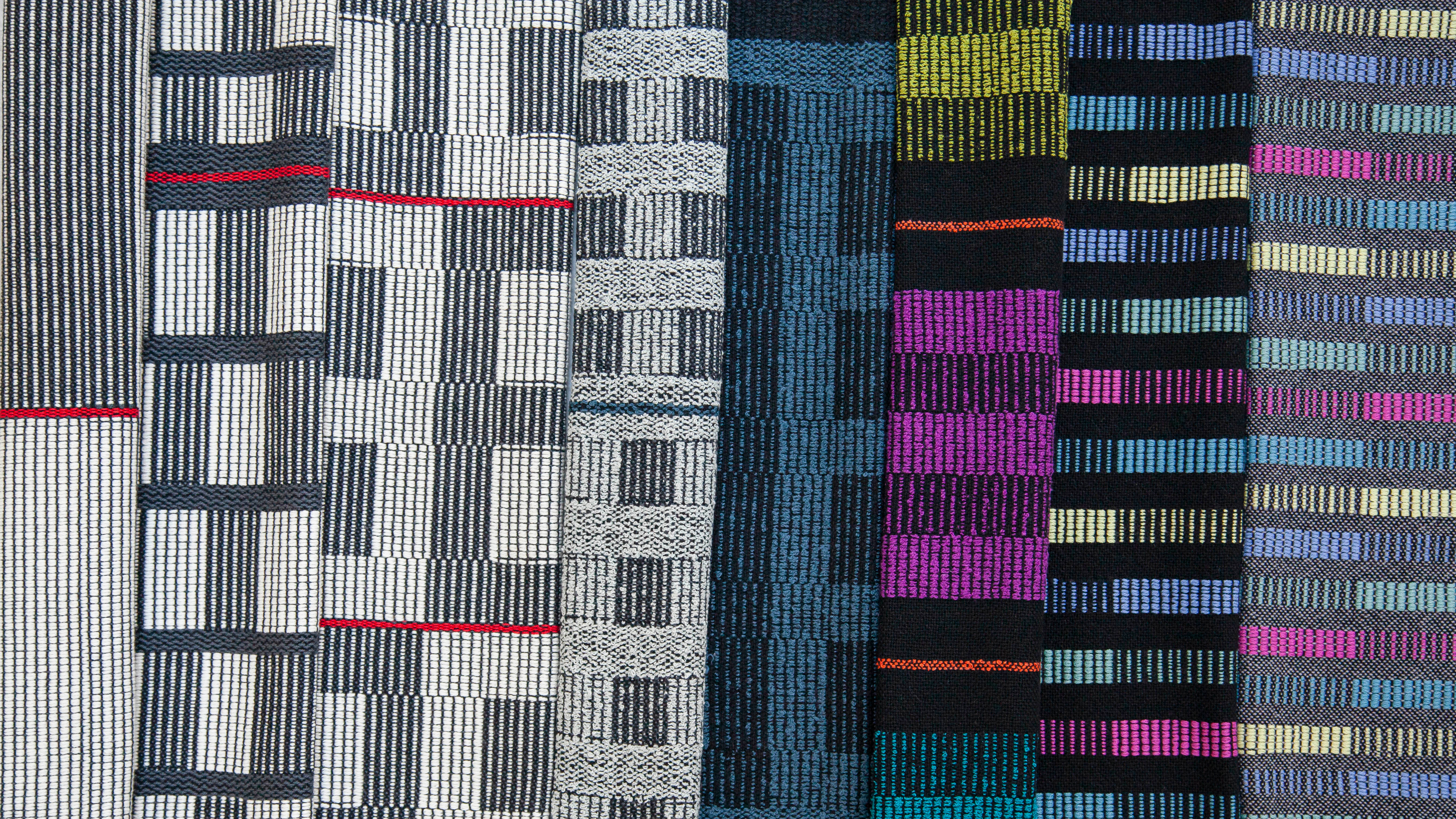 Season 7 Episode 6 - Crackle on Opposites