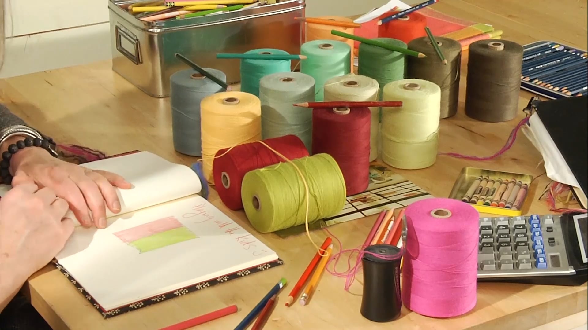 2.3.4 - Pouring the colour into your graphic