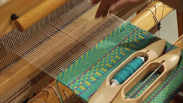 3.4.4 - Weaving Weft Faced Twill at the Loom
