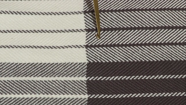 4.1.5 - Simple Two Stripe Sample at the Table