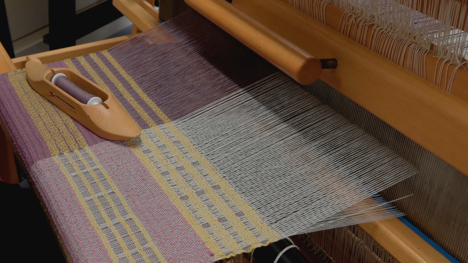 10.2.5 - Cushion Covers Project 1 at the Loom Honeycomb 2