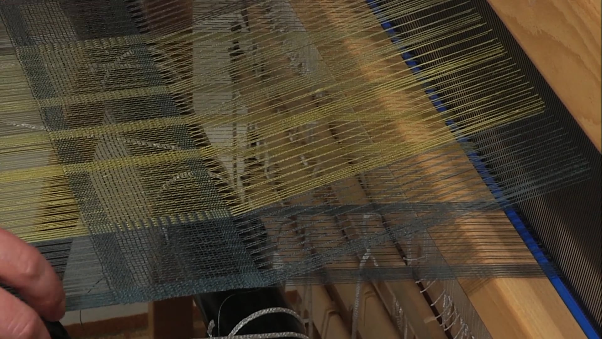 3.2.3 - Cramming & Denting Linen Warp at the Loom