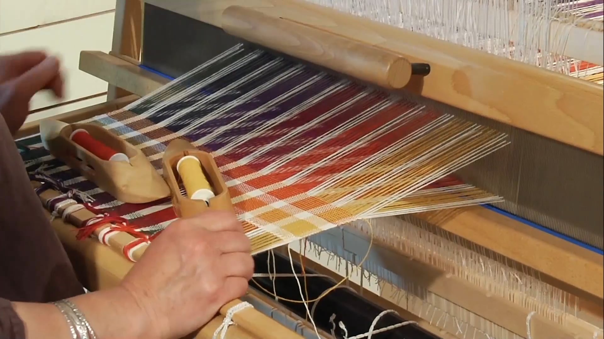 2.8.2 - Weaving the Gamp