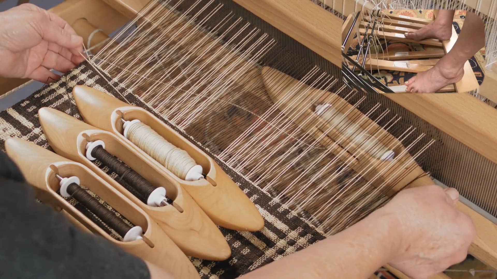 7.3.4 Monk's Belt Colour and Weave at the Loom