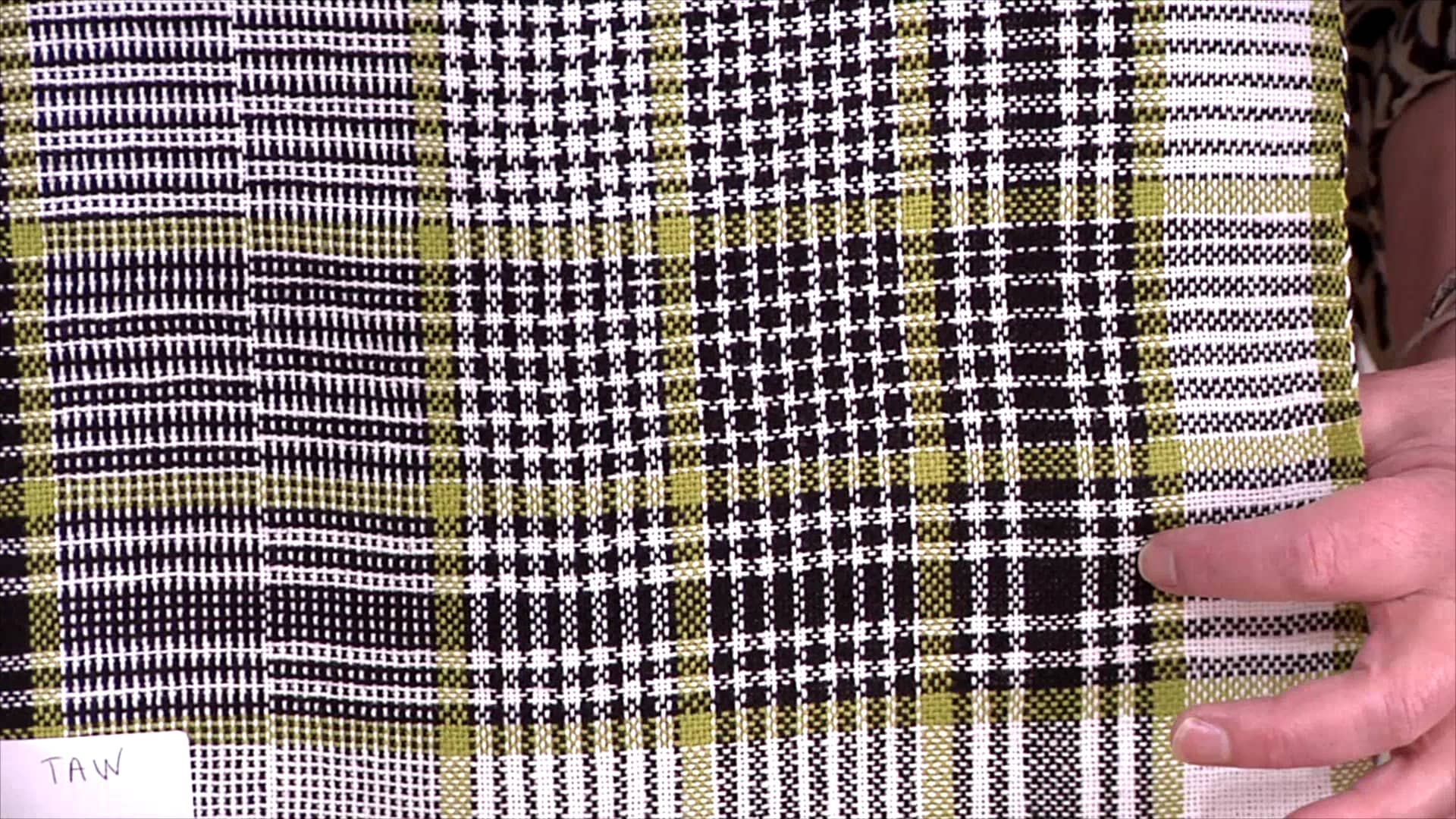 5.10.4 - Huck Colour and Weave Review