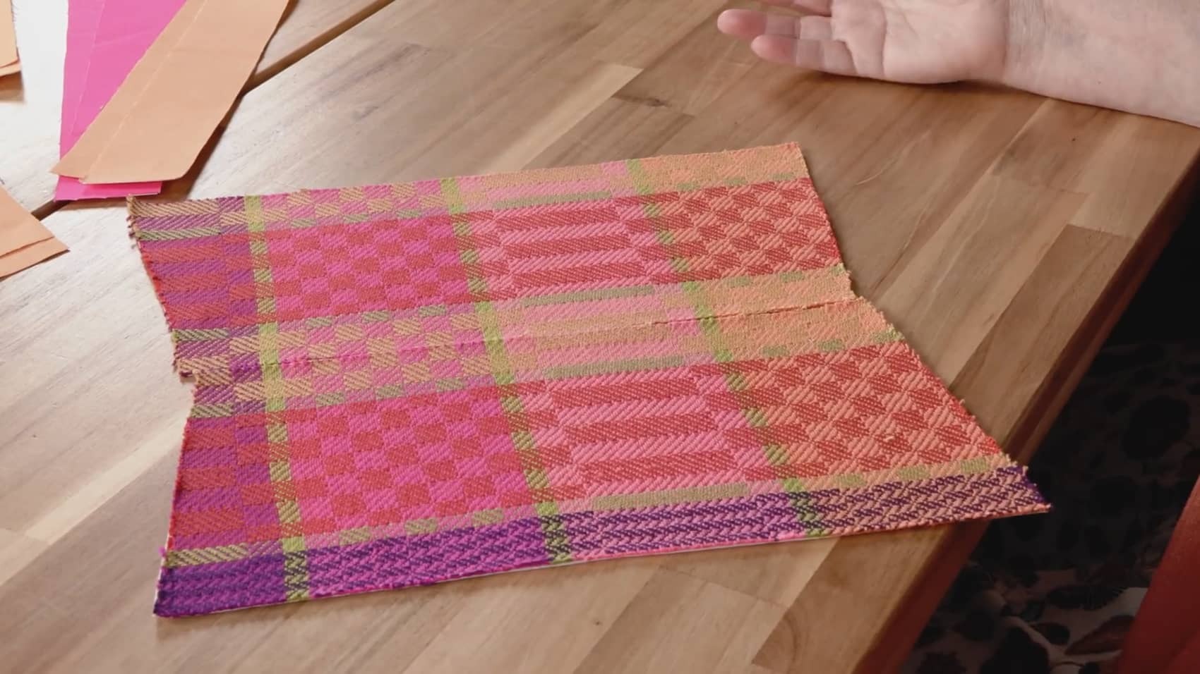 9.5.7 - Bag, Design Choices and Assembling Exterior Pieces