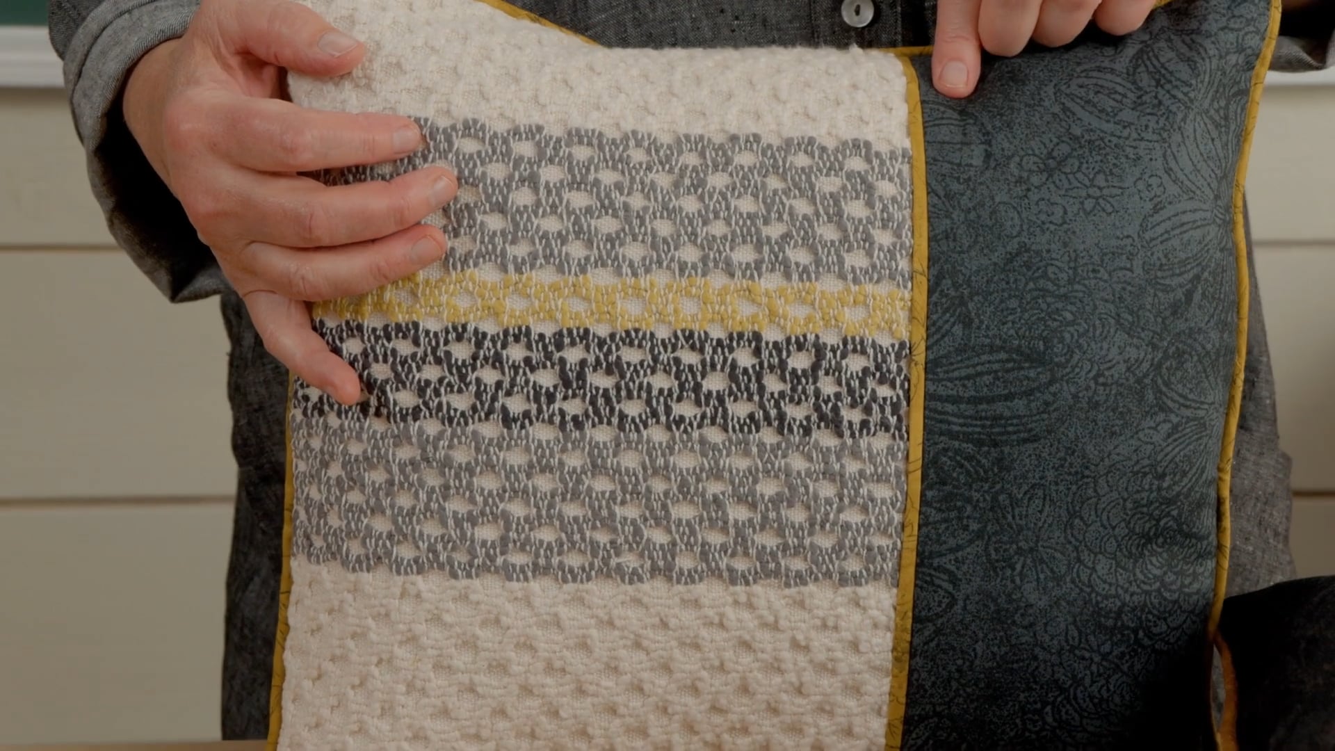 9.7.6 - Show & Tell Honeycomb+