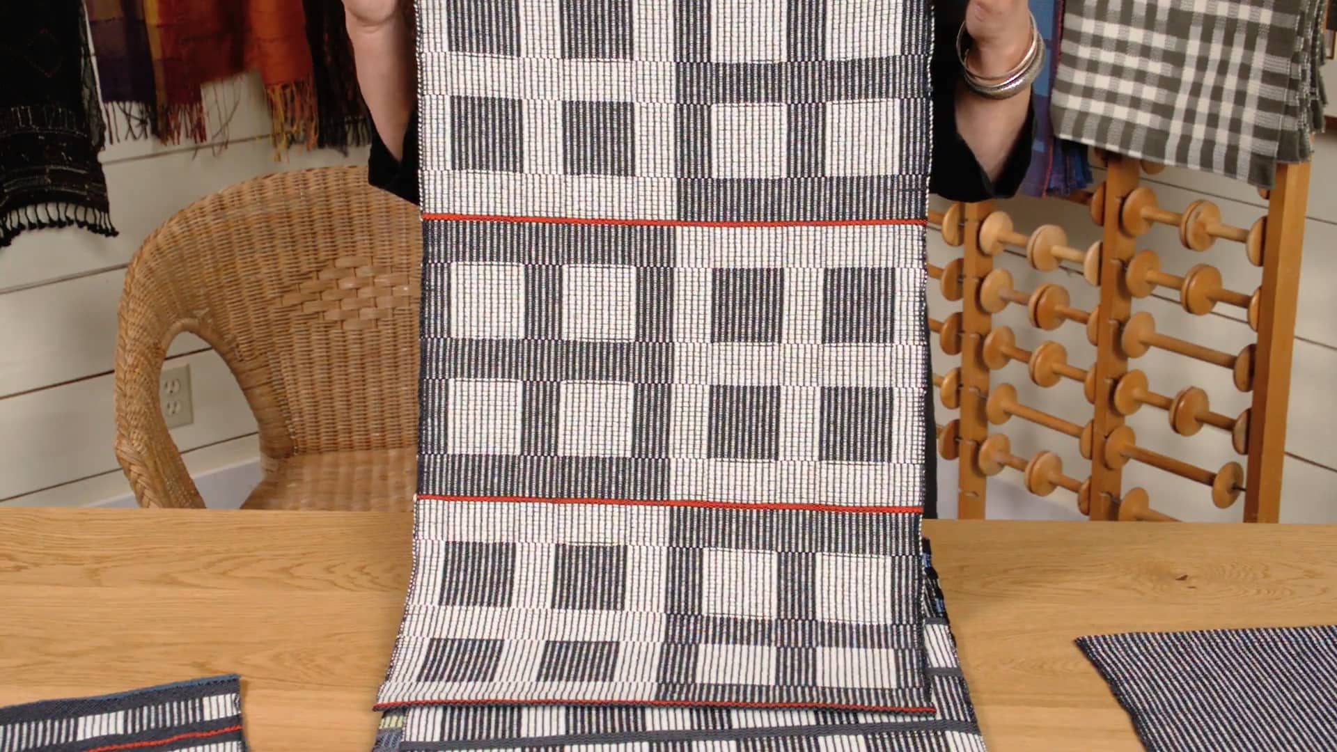 7.10.6 - Crackle on Opposites Review