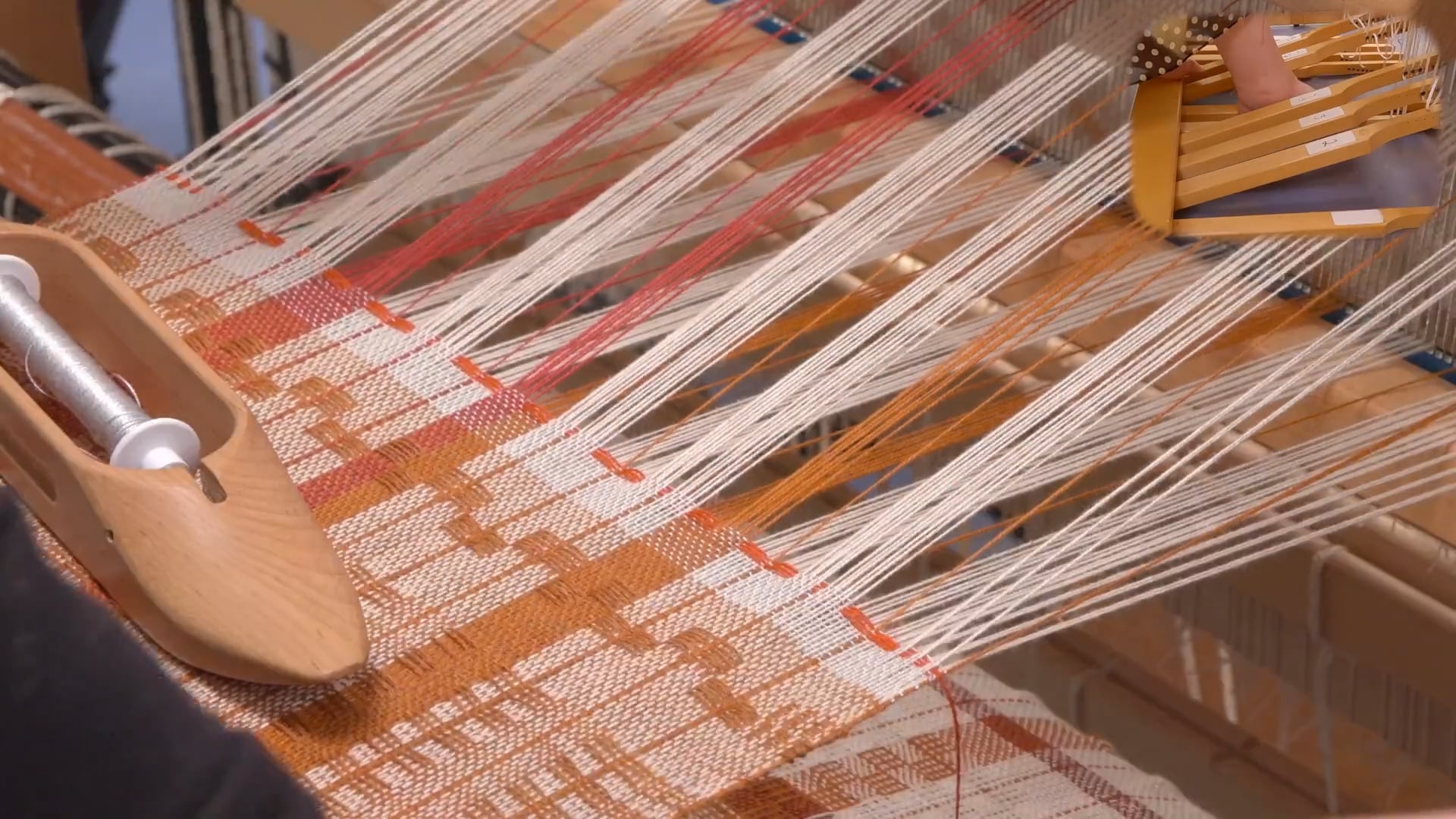 10.9.6 - At the Loom Second Warp Project Cannelé Goes on a Date