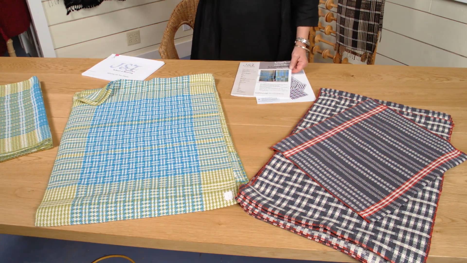 7.10.2 - Turned Twill with Colour and Weave Review