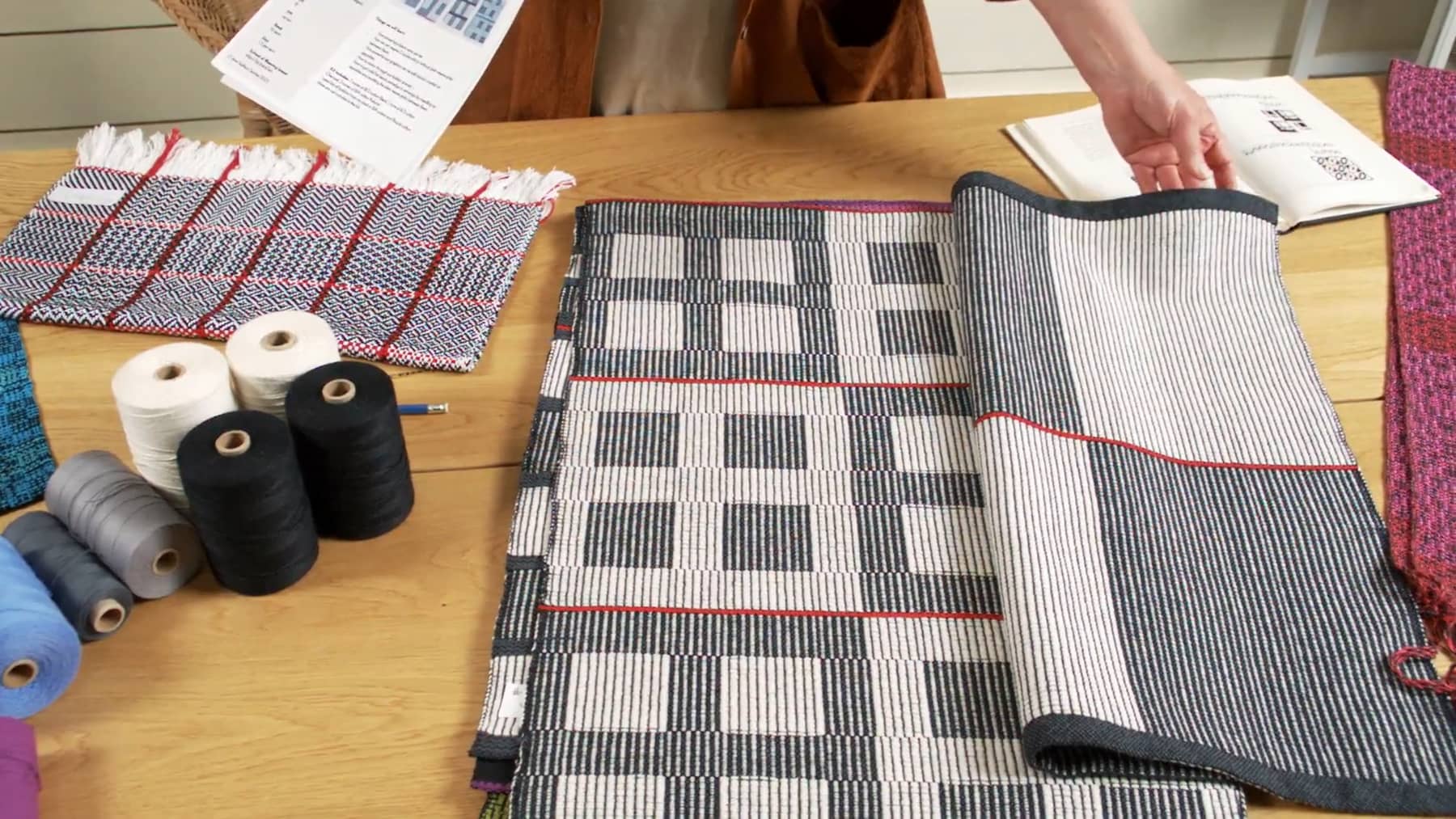 7.6.1 Crackle on Opposites Intro