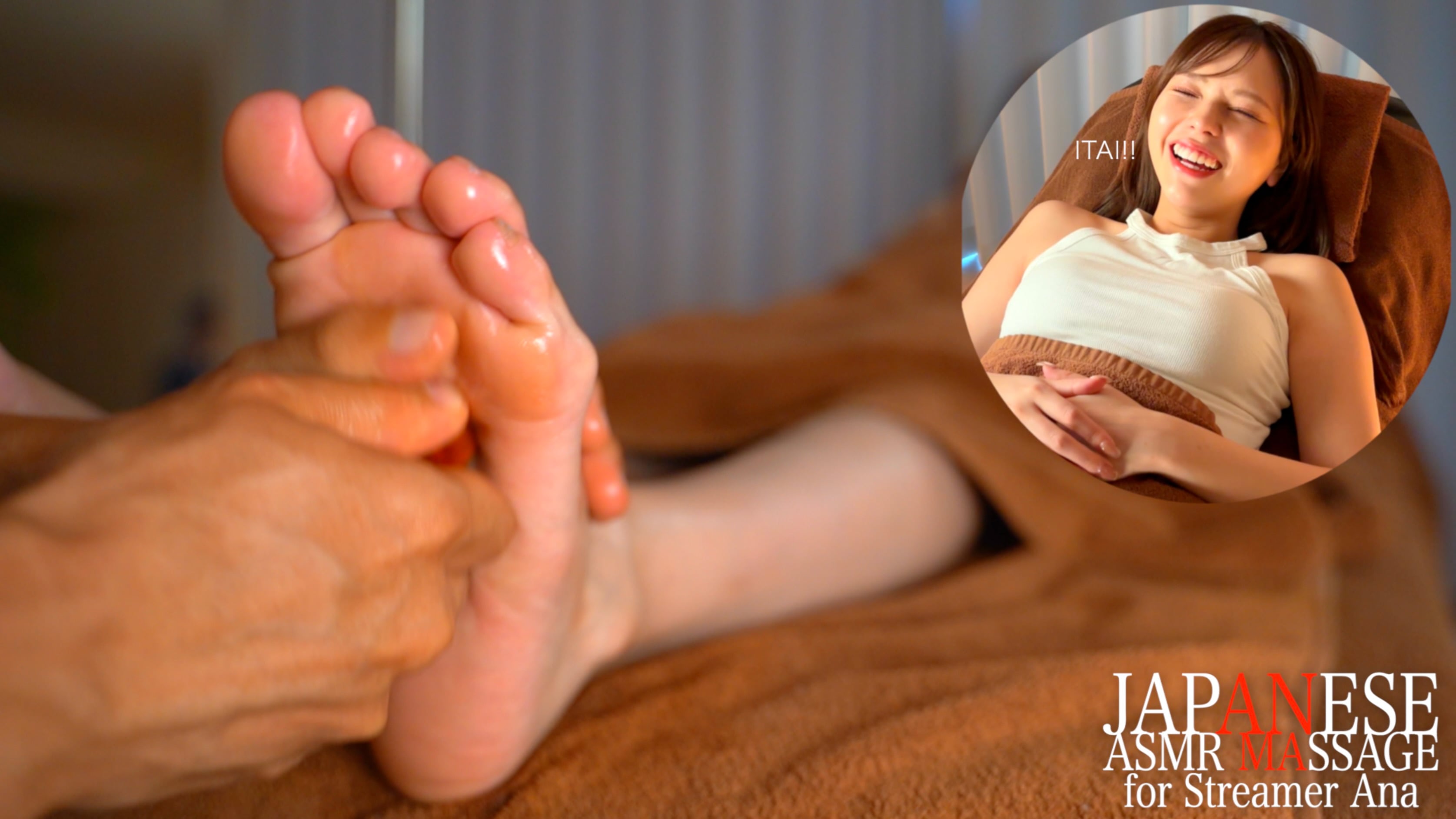 ASMR How to give Relaxing Foot Massage to a live streamer｜#AnaMassage