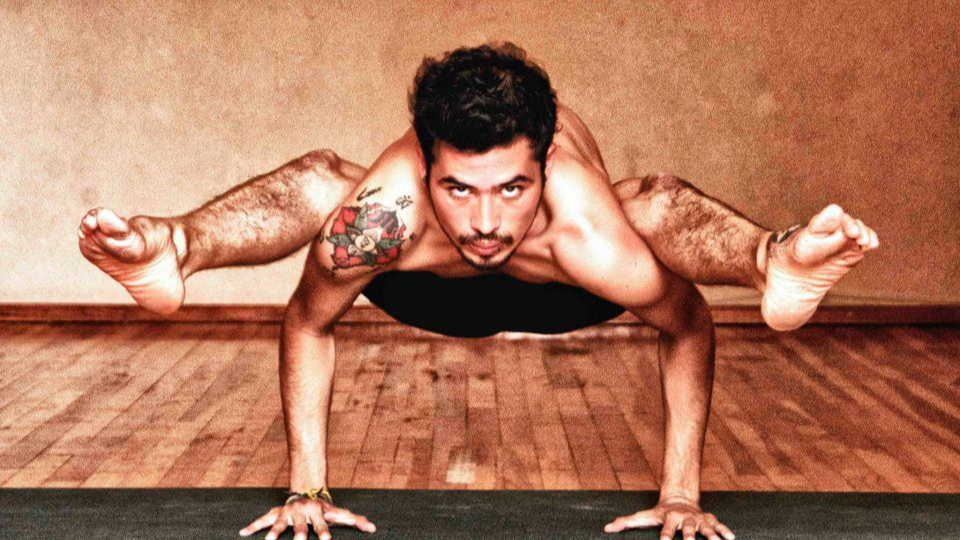 12Ago - Yoga Vinyasa con Fer Murrieta