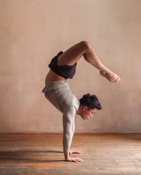 26Jul - Yoga Vinyasa con Charly