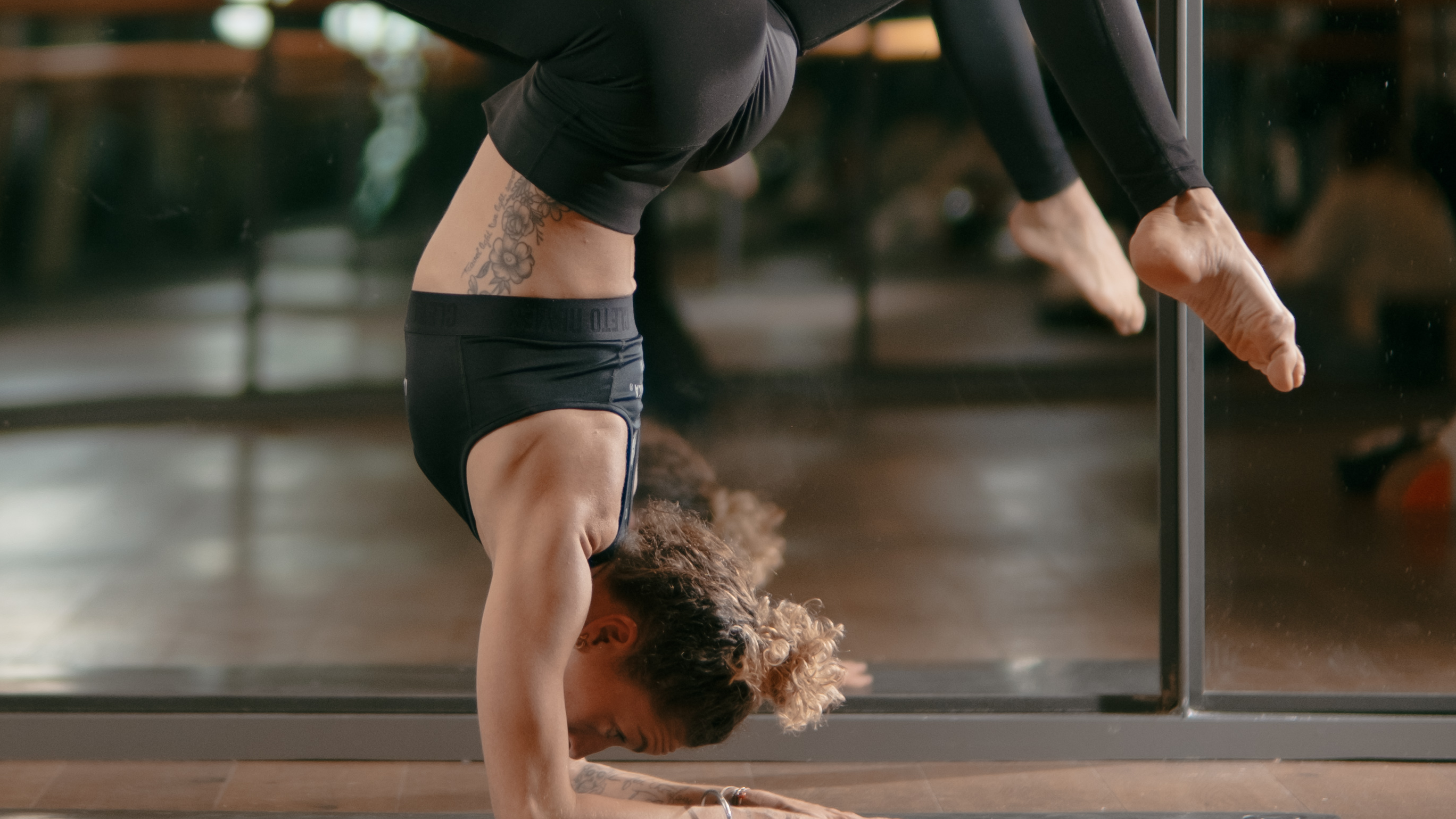 13Dic -Power Yoga con Andrew