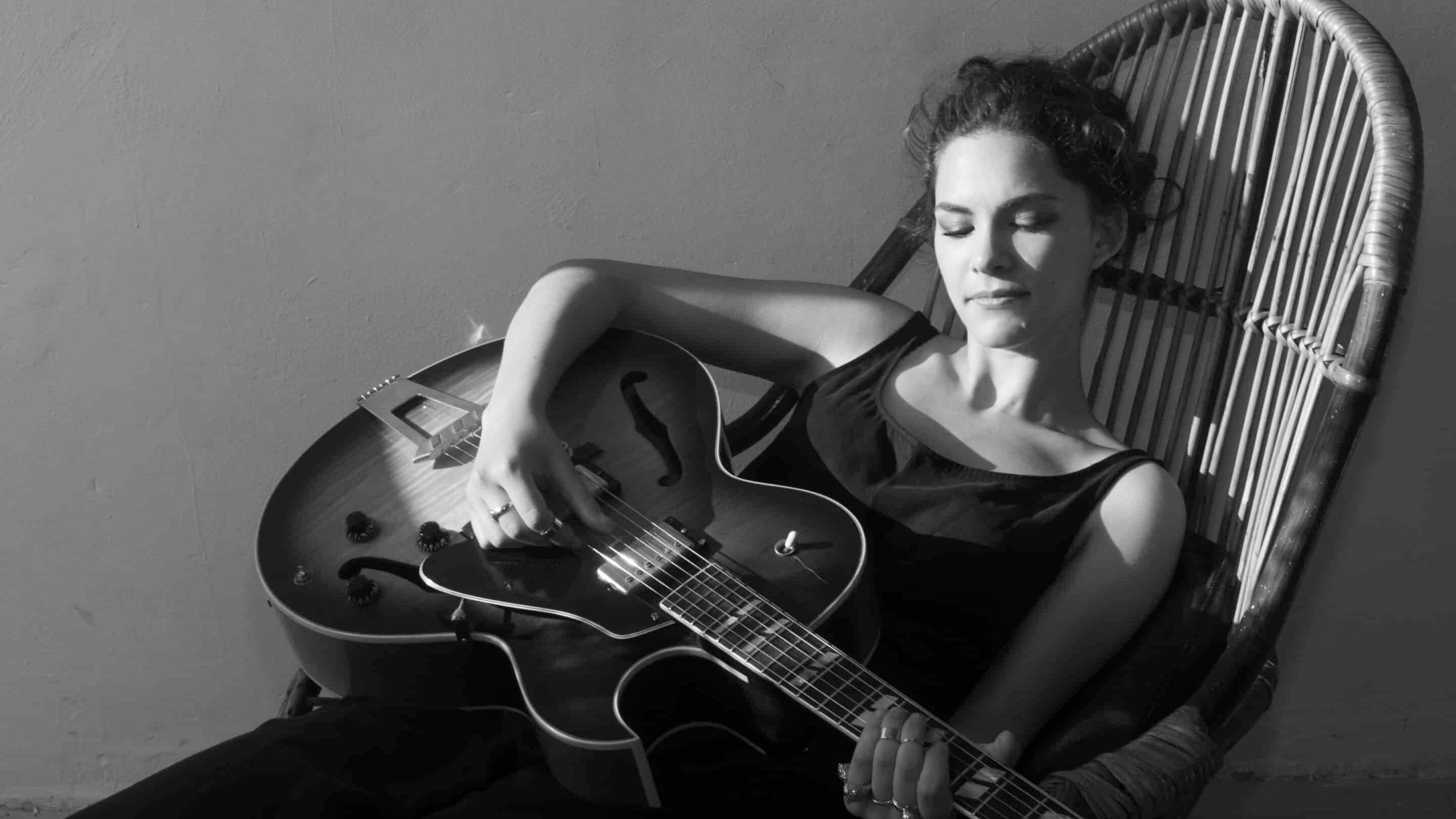 Aug 19, Set 2: Dida Pelled: I Wish You Would (LIVE ONLY)
