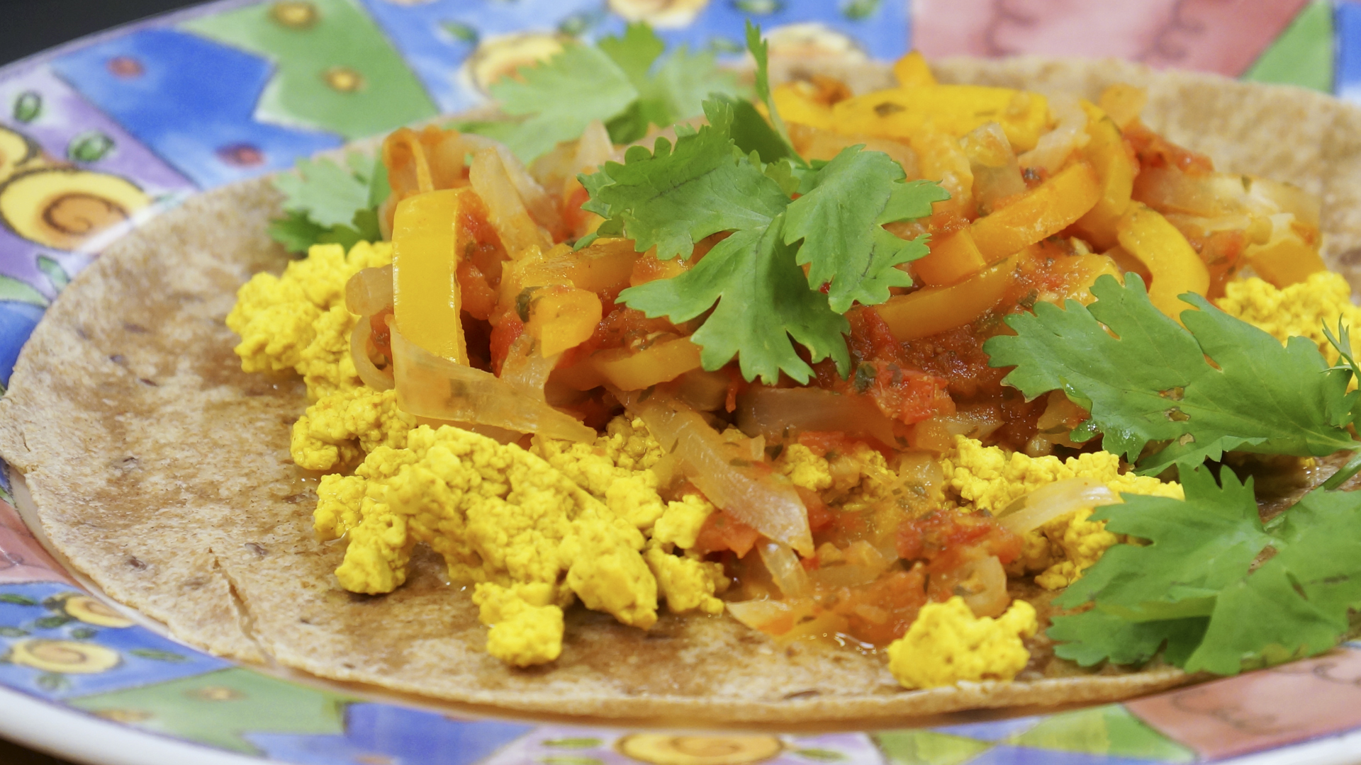 “Good Morning Fiesta” - Episode 305 (24 min)