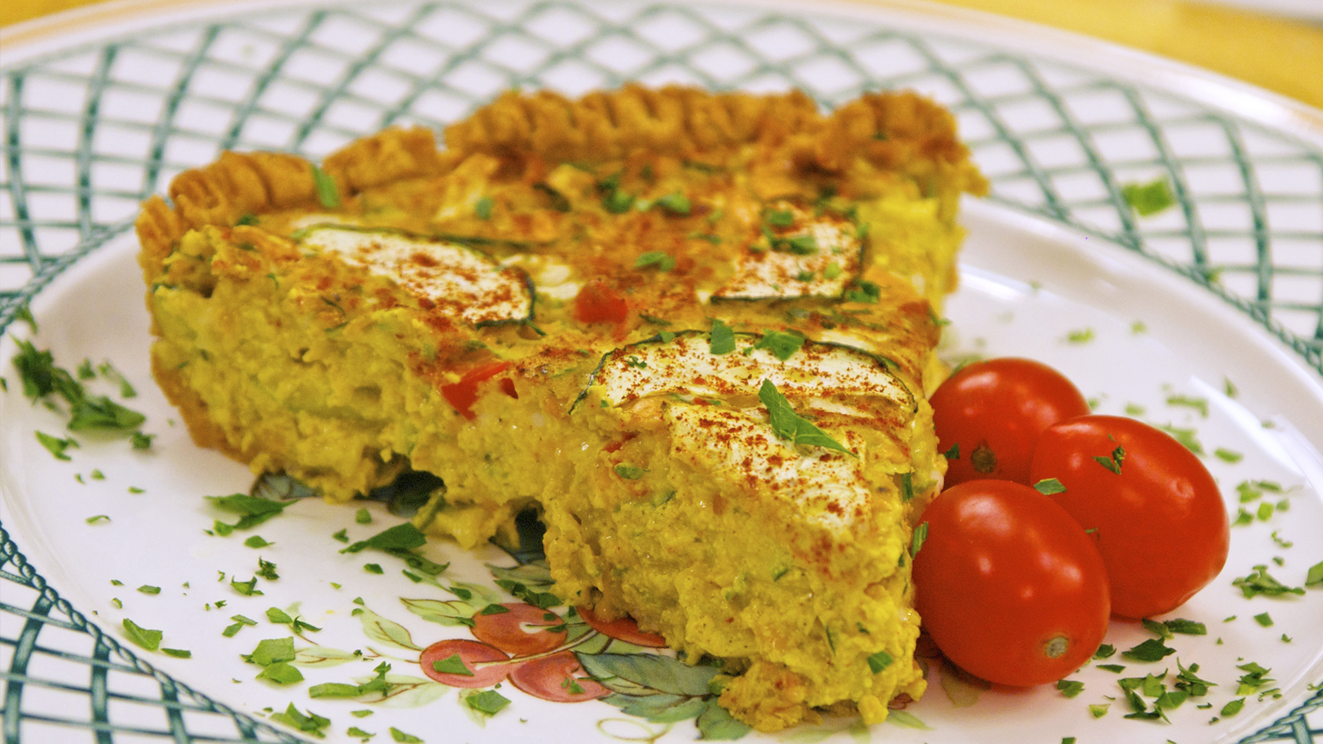 “Breezy Brunch” - Episode 402 (25 min)