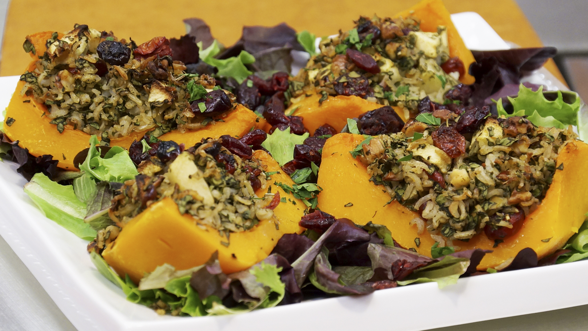 “Fabulous Fall Fare” - Episode 409 (25 min)