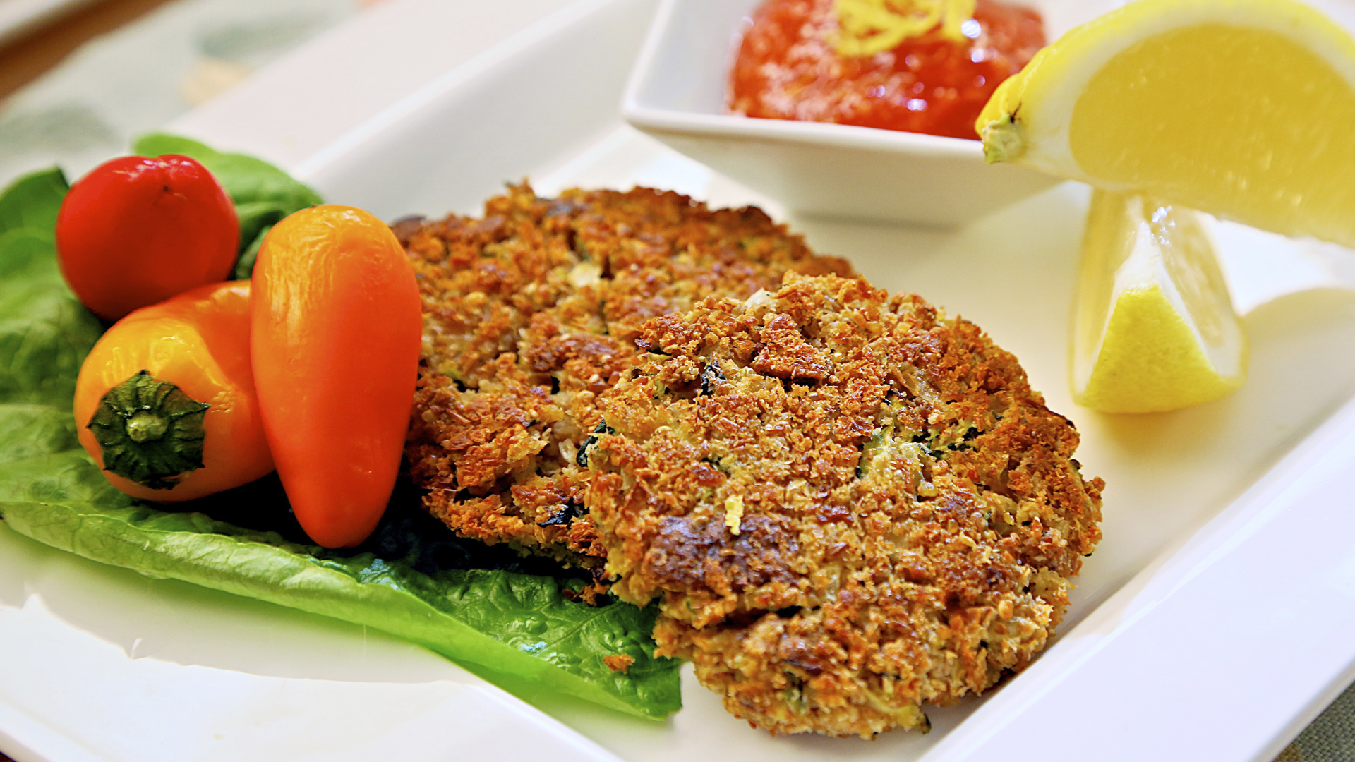 “Summer Soirée” - Episode 502 (24 min)