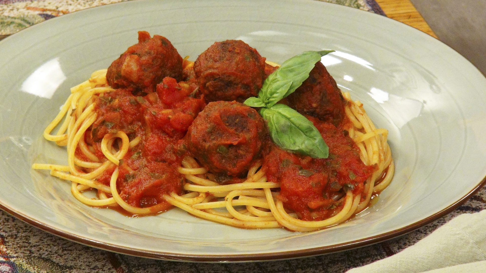 “A Taste Of Italy” - Episode 301 (24 min)