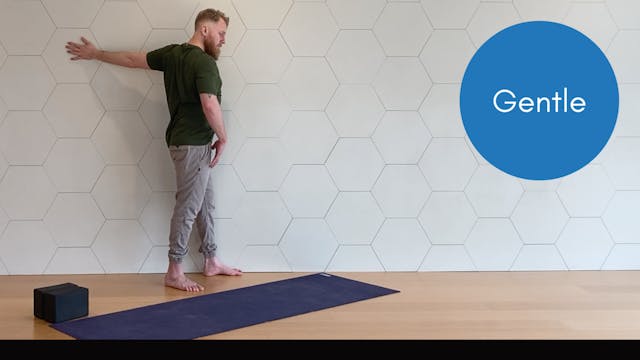 Upper Body Stretch (13 min) | REHAB &...