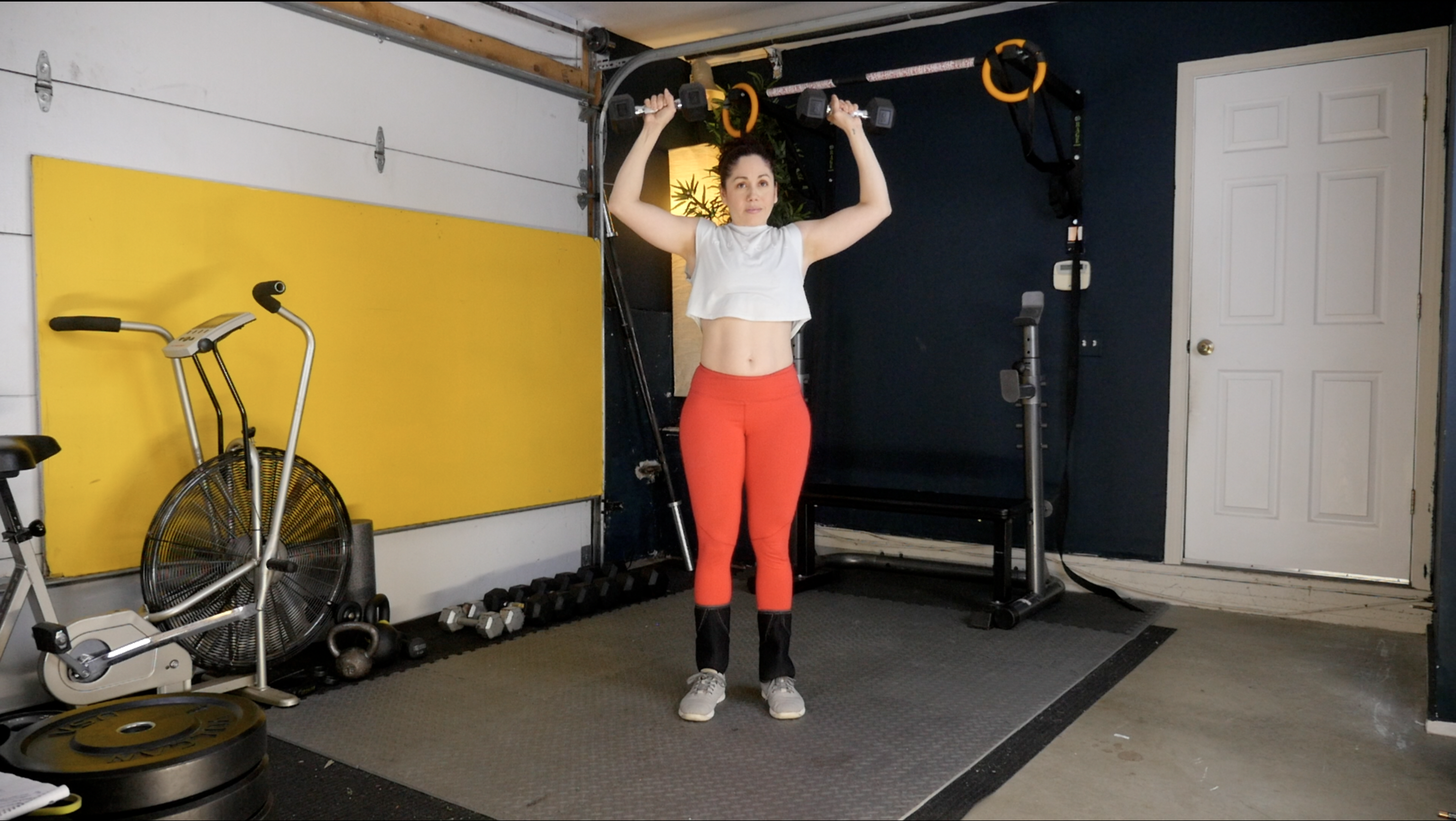 HV Week 4 Day 1 Exercise 1 Standing Dumbbell Strict Press 