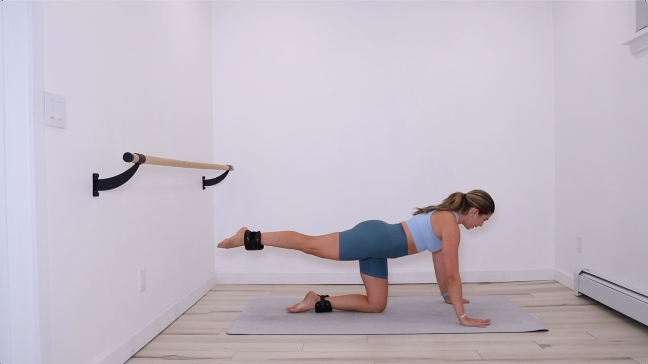 28 min Pilates Strong 08/10/22
