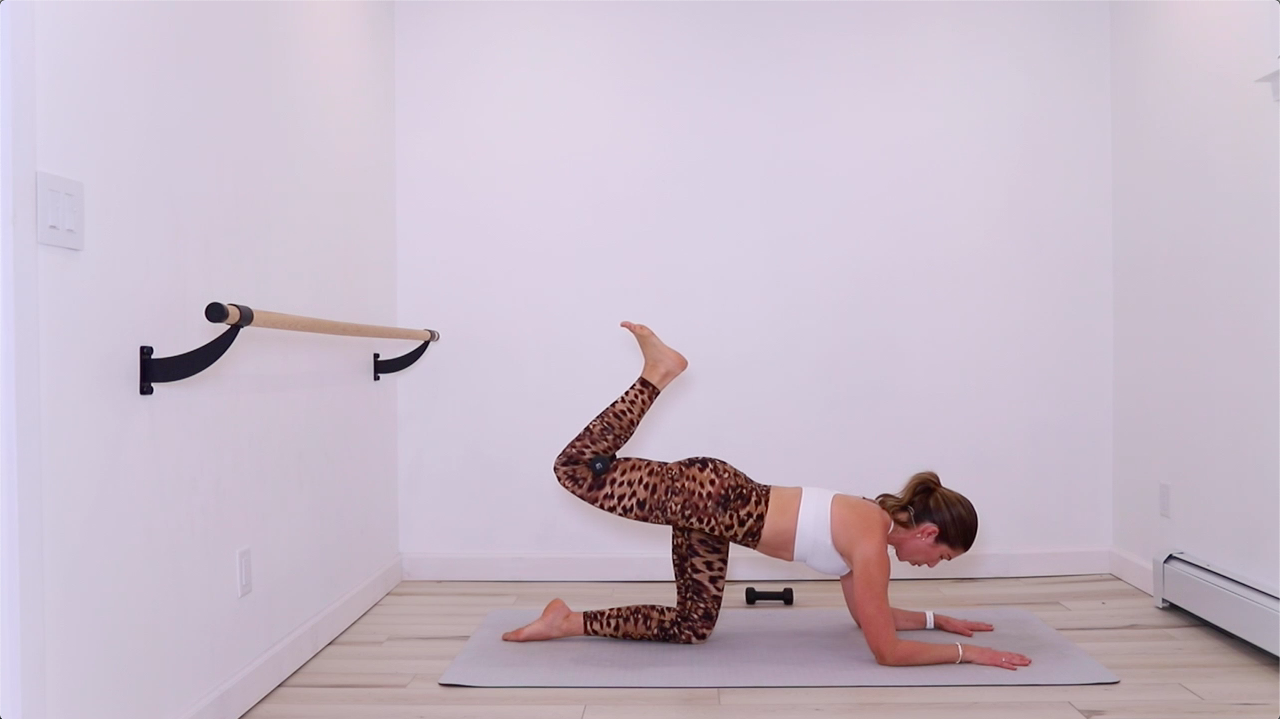 25 min Pilates Strong 12/01/21