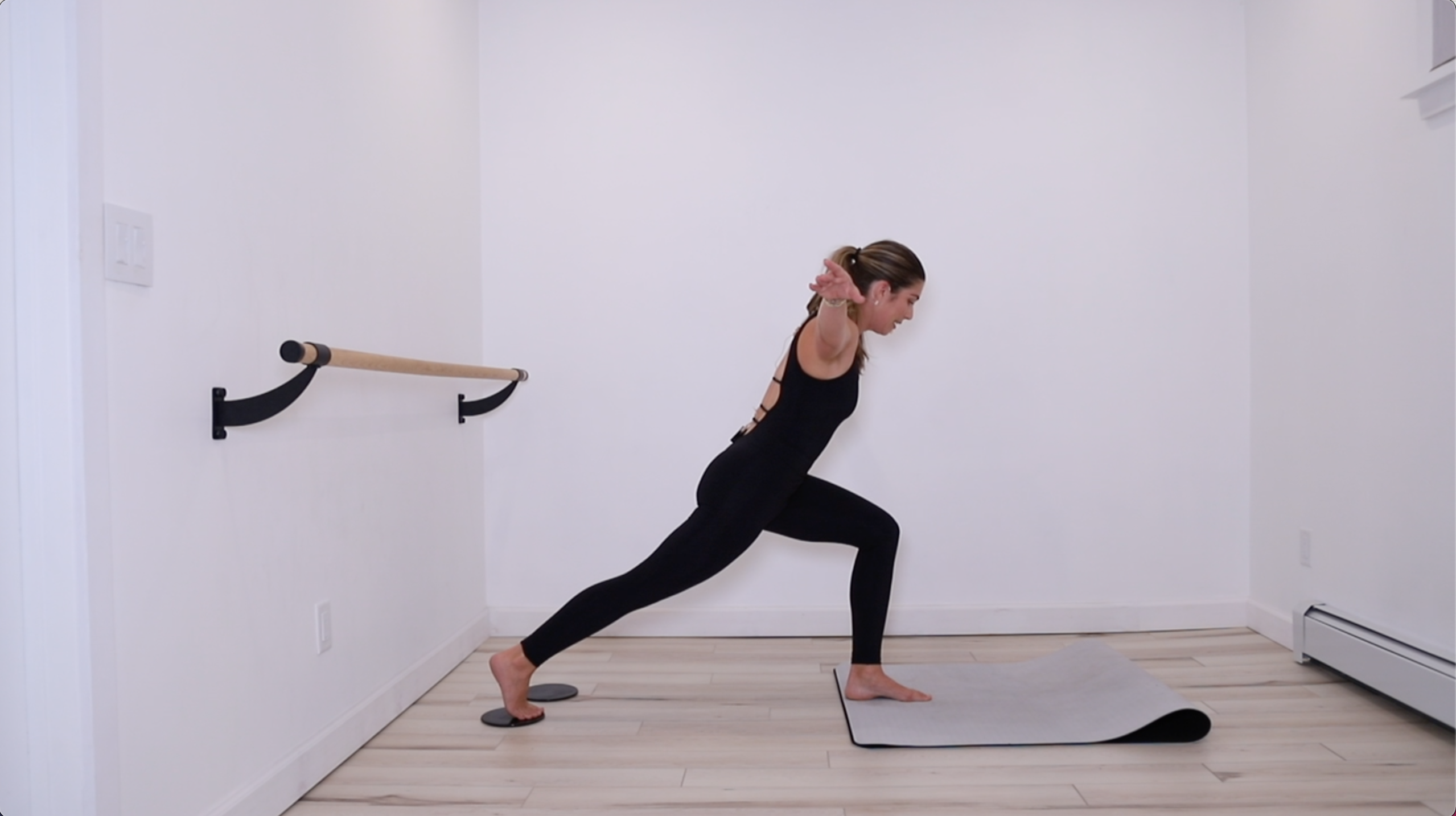 20 min Pilates Strong Reformer on the Mat 09/14/22