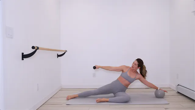 15 min Core & Upper Body w/ Ball & We...