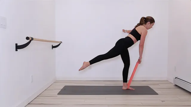 20 min Lower Body & Core w/ Band 05/1...