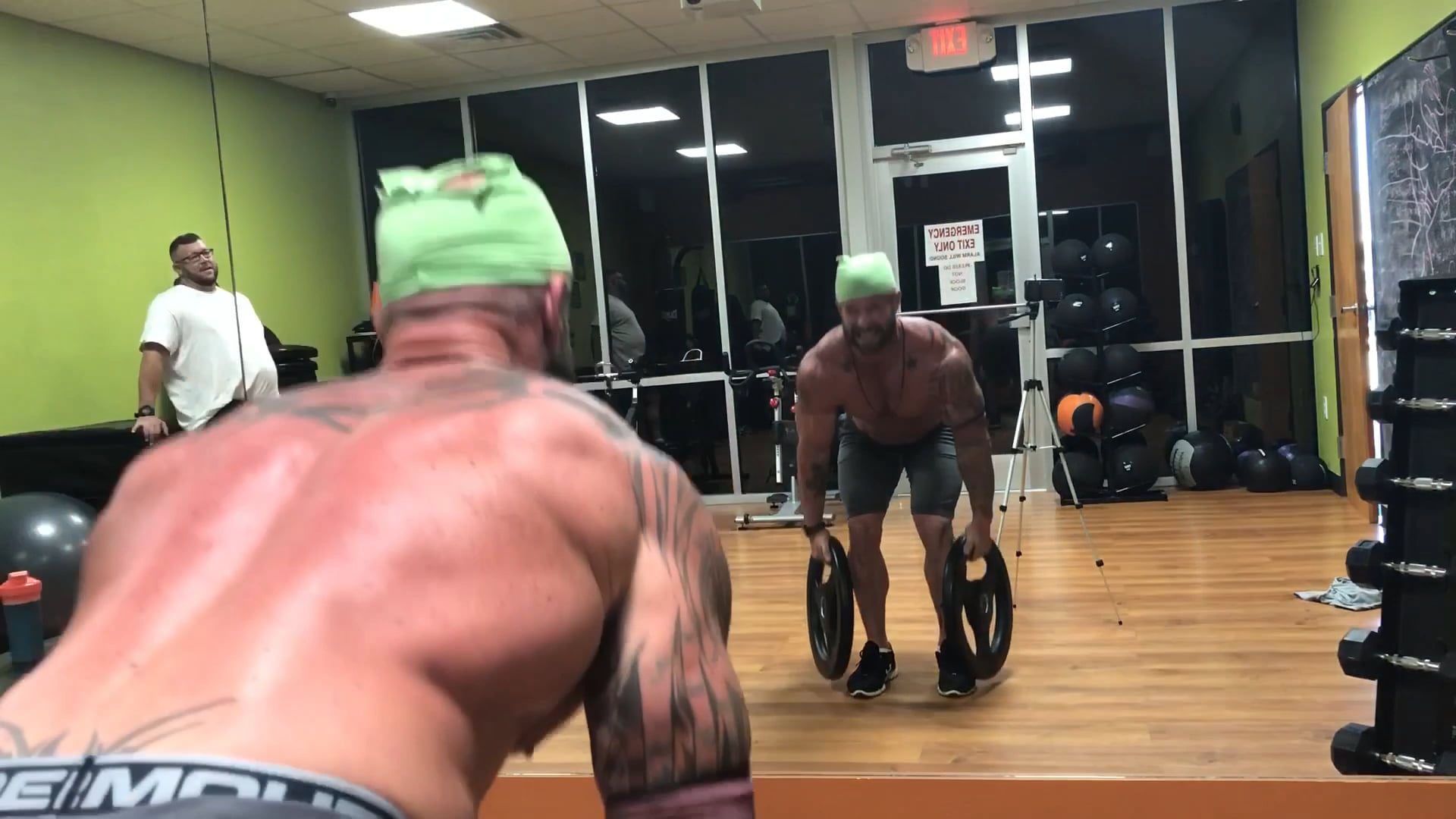 Back-StraightLegDeadLift