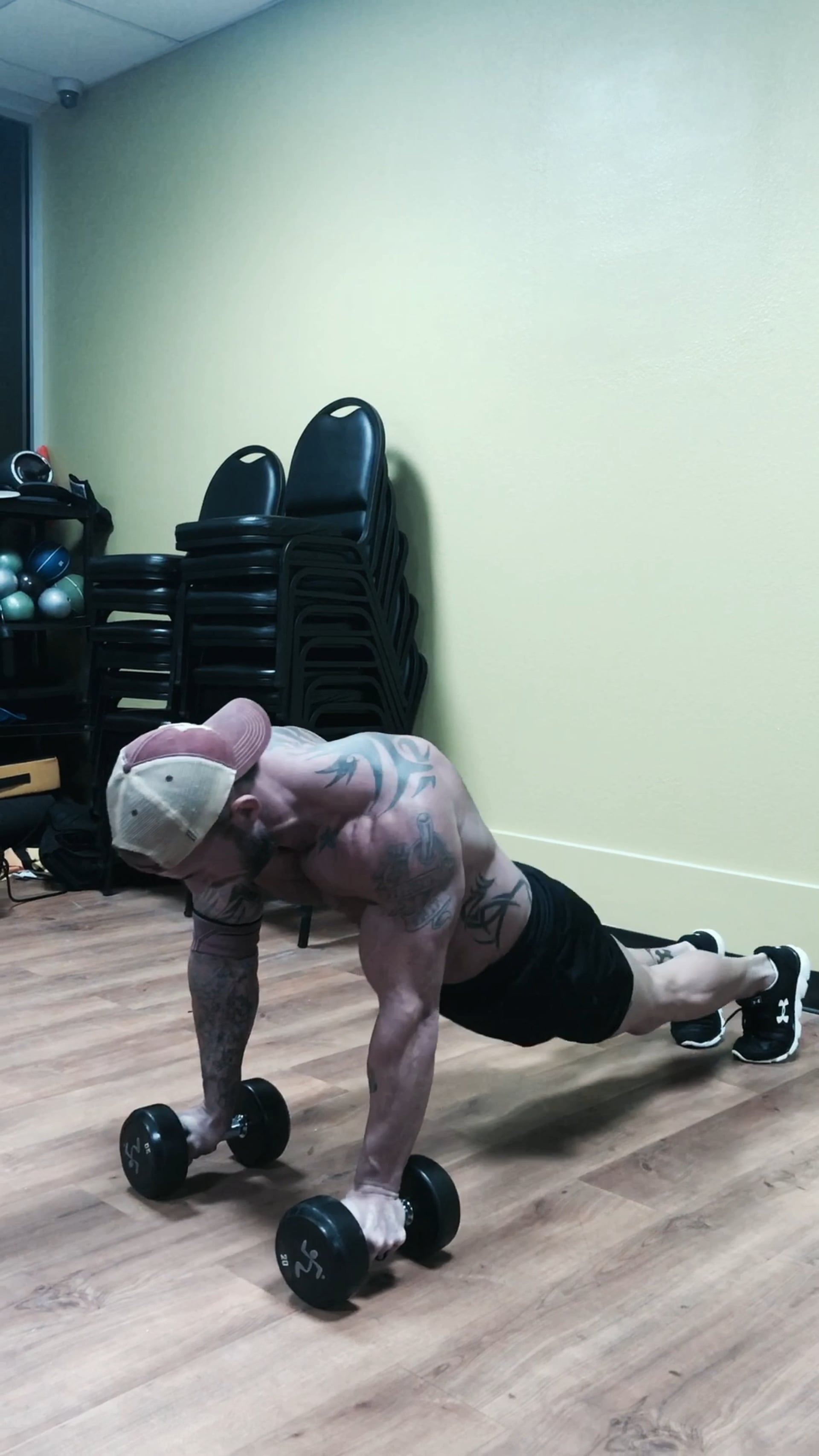 Back Biceps Triceps Shoulders Glutes Legs Abs - Muscle Makers