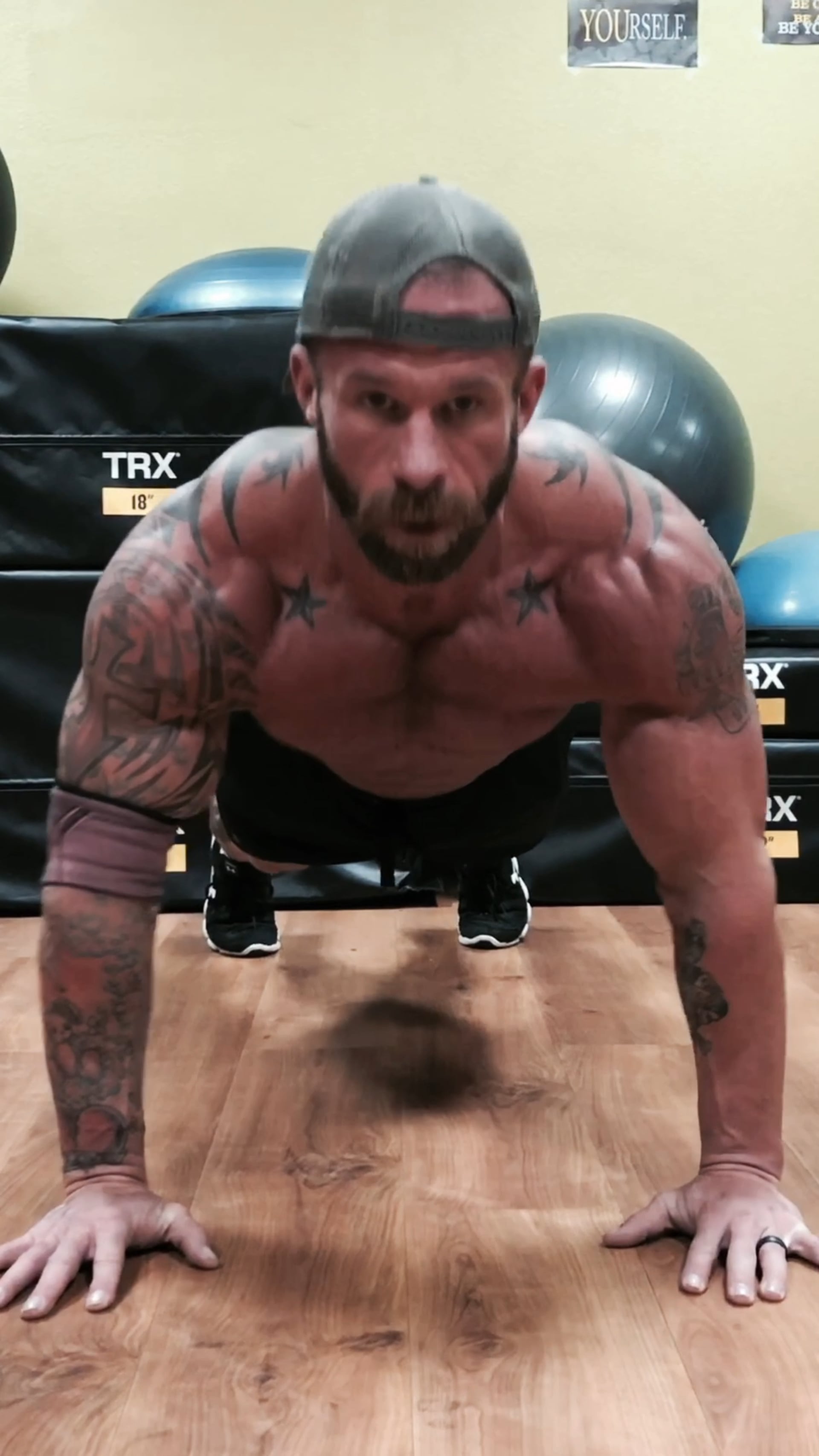 Chest Shoulder Triceps Abs - Plank Press
