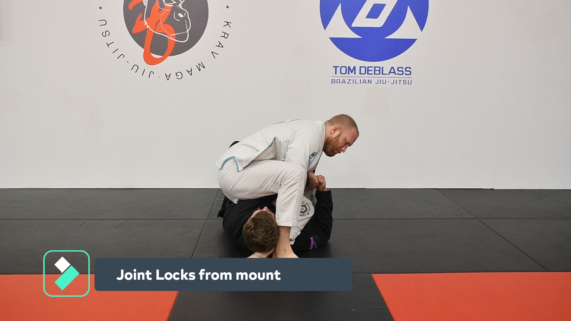 Joint locks from mount