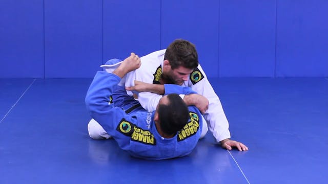 Armlock using lapel to trap arm