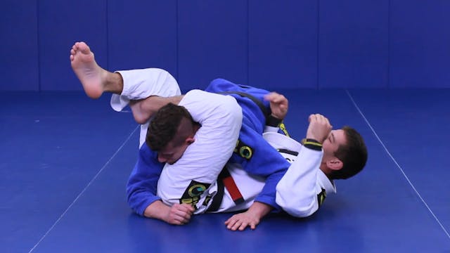 Cross side escape using triangle choke counter