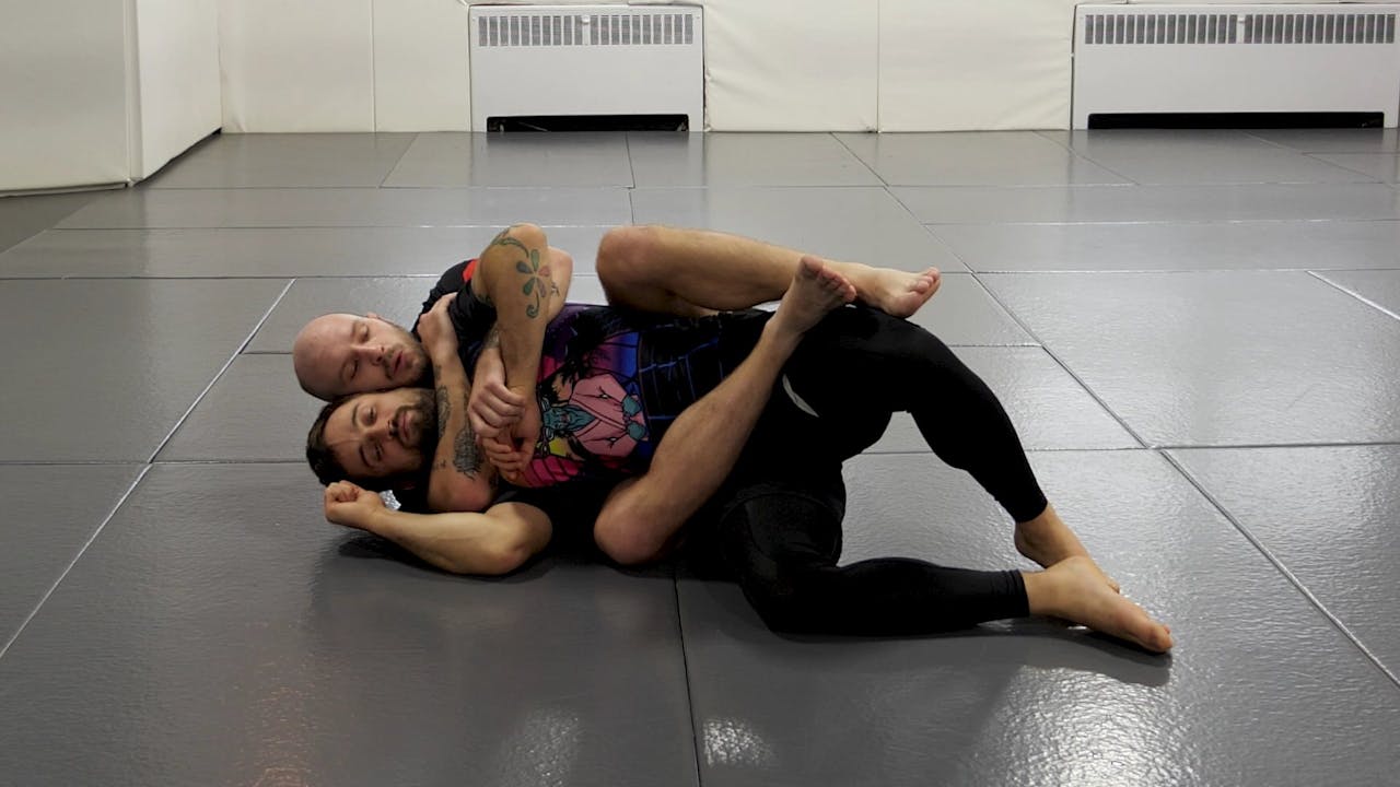 switching-from-strong-side-to-weak-side-nogi-bjj-intro-to-back