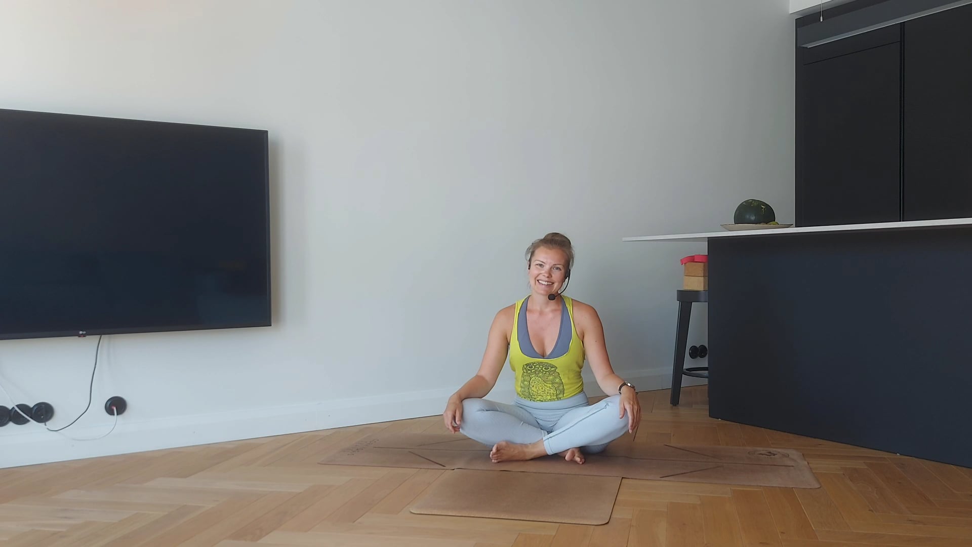 Joogatantsu sutsakas (31 min)