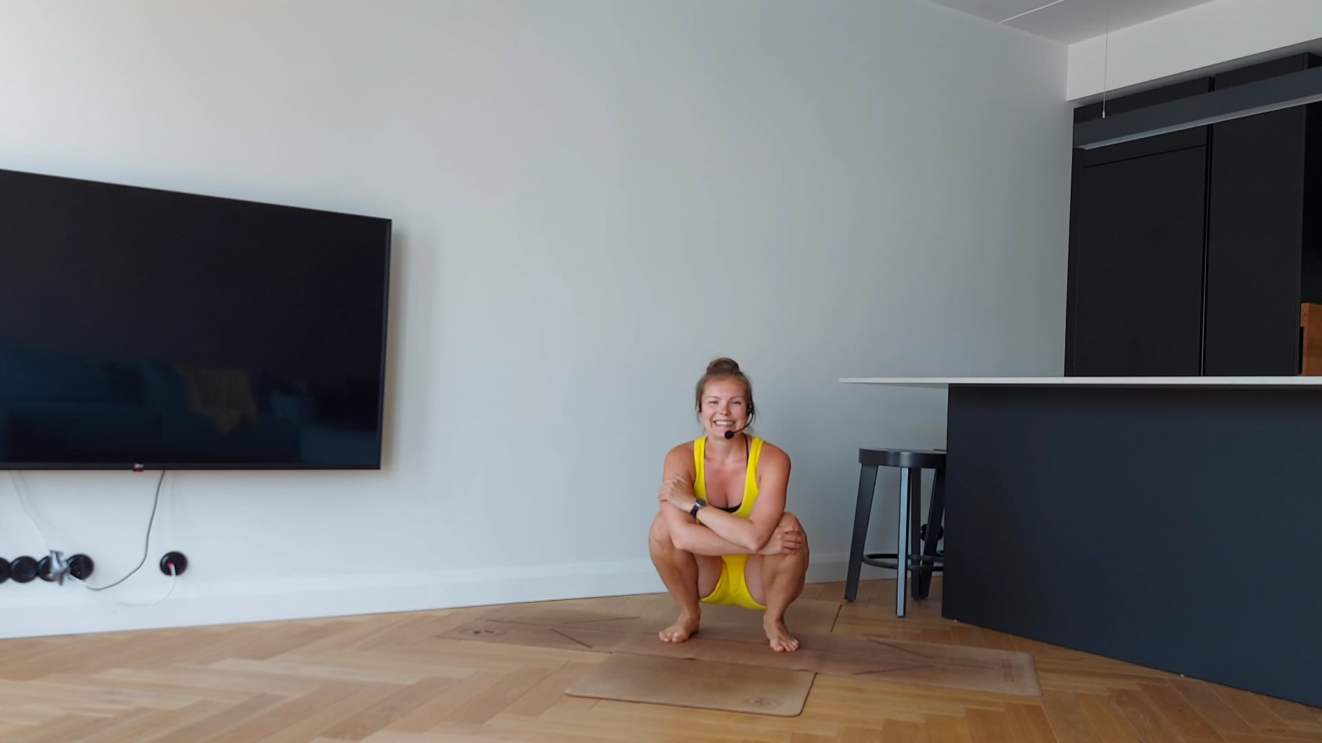 Väikeste vimkadega joogasutsakas (29 min)