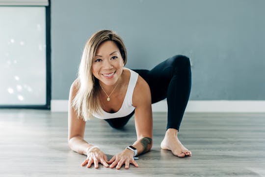 Yin Yoga with Lisa - 45 Minutes