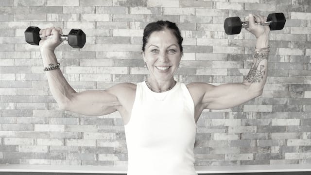 Upper Body, Core and Glutes with Robi...