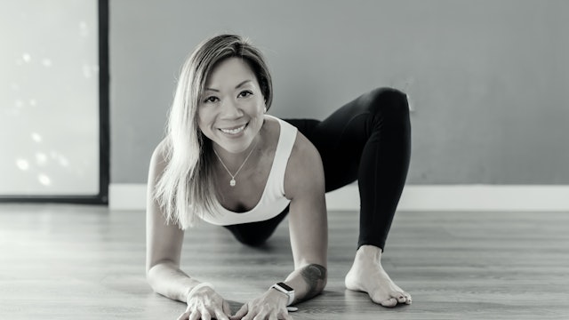2/12 - Sat @ 10:15AM PT - Yin Yoga with Lisa - 30 Minutes 