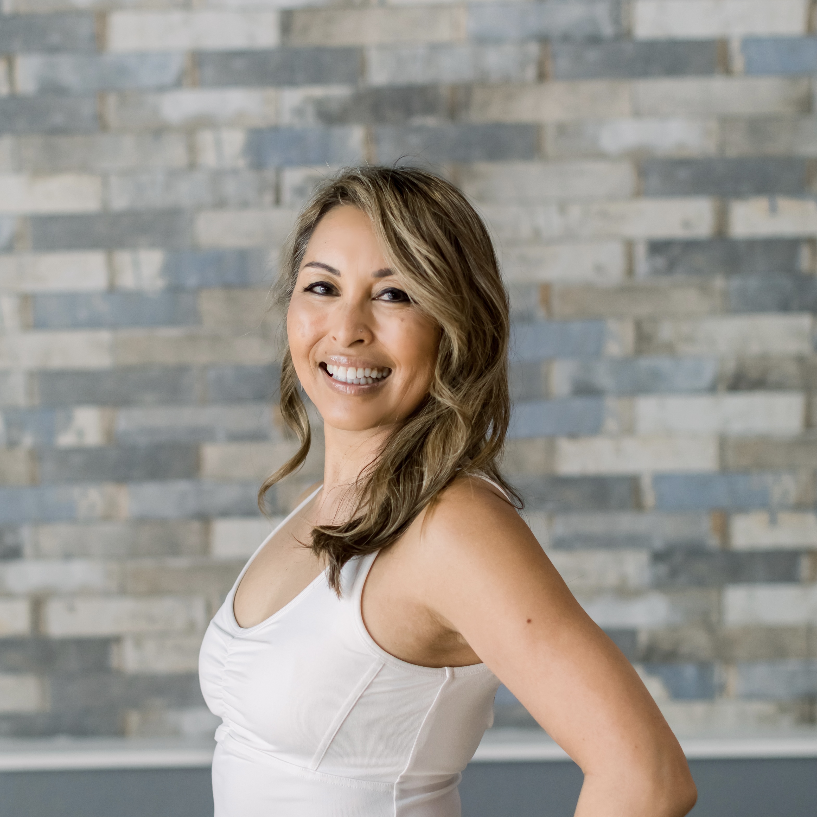 Power Vinyasa Flow with Amelia 05