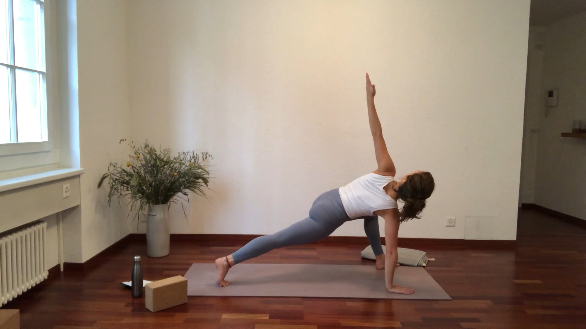 16 min Yoga - Wellbeing