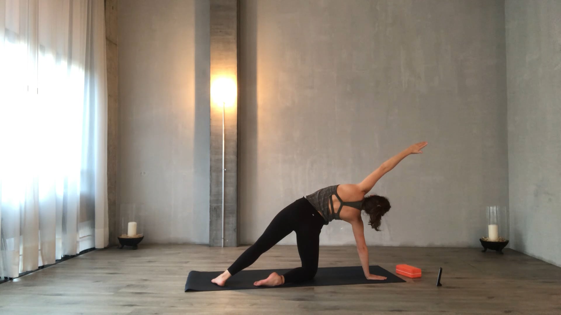 38 min Yoga für das Homeoffice