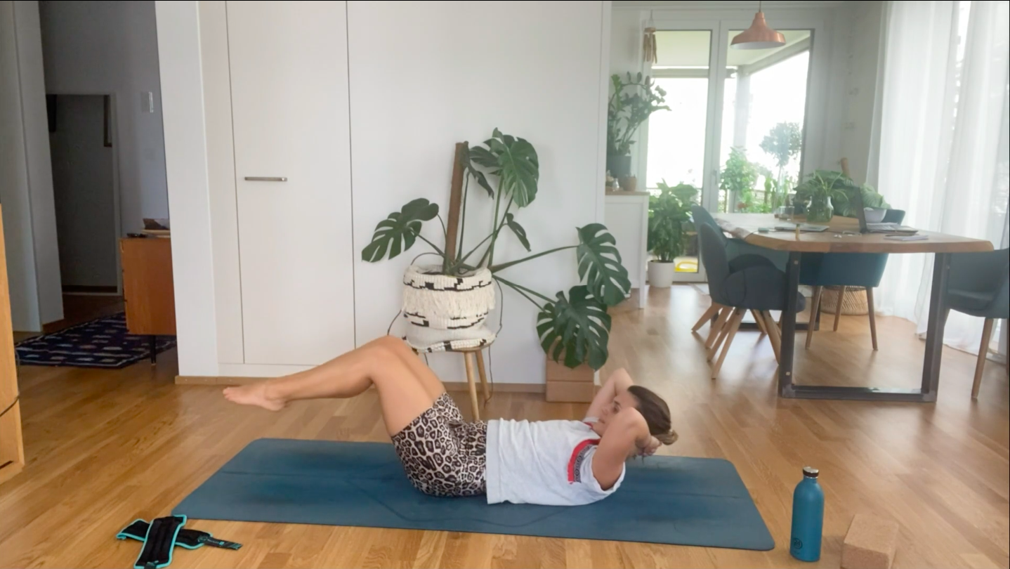 33 min Work Out & Stretch